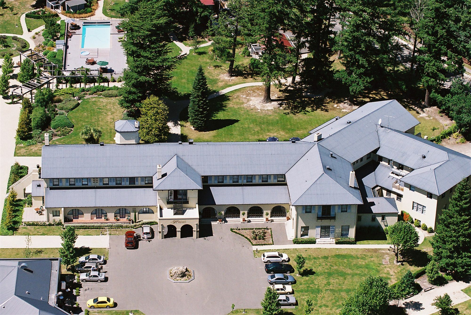 Edit Hotel 4*